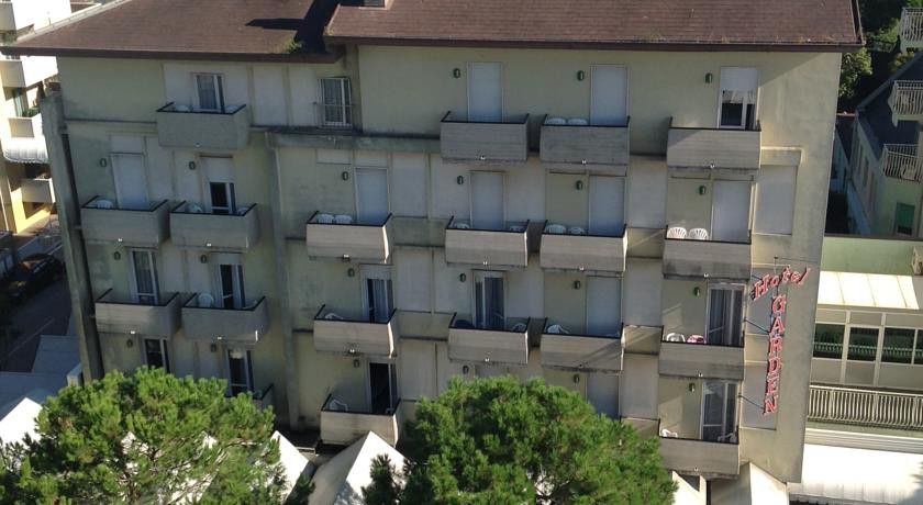 Hotel Nember Лидо ди Йезоло Екстериор снимка