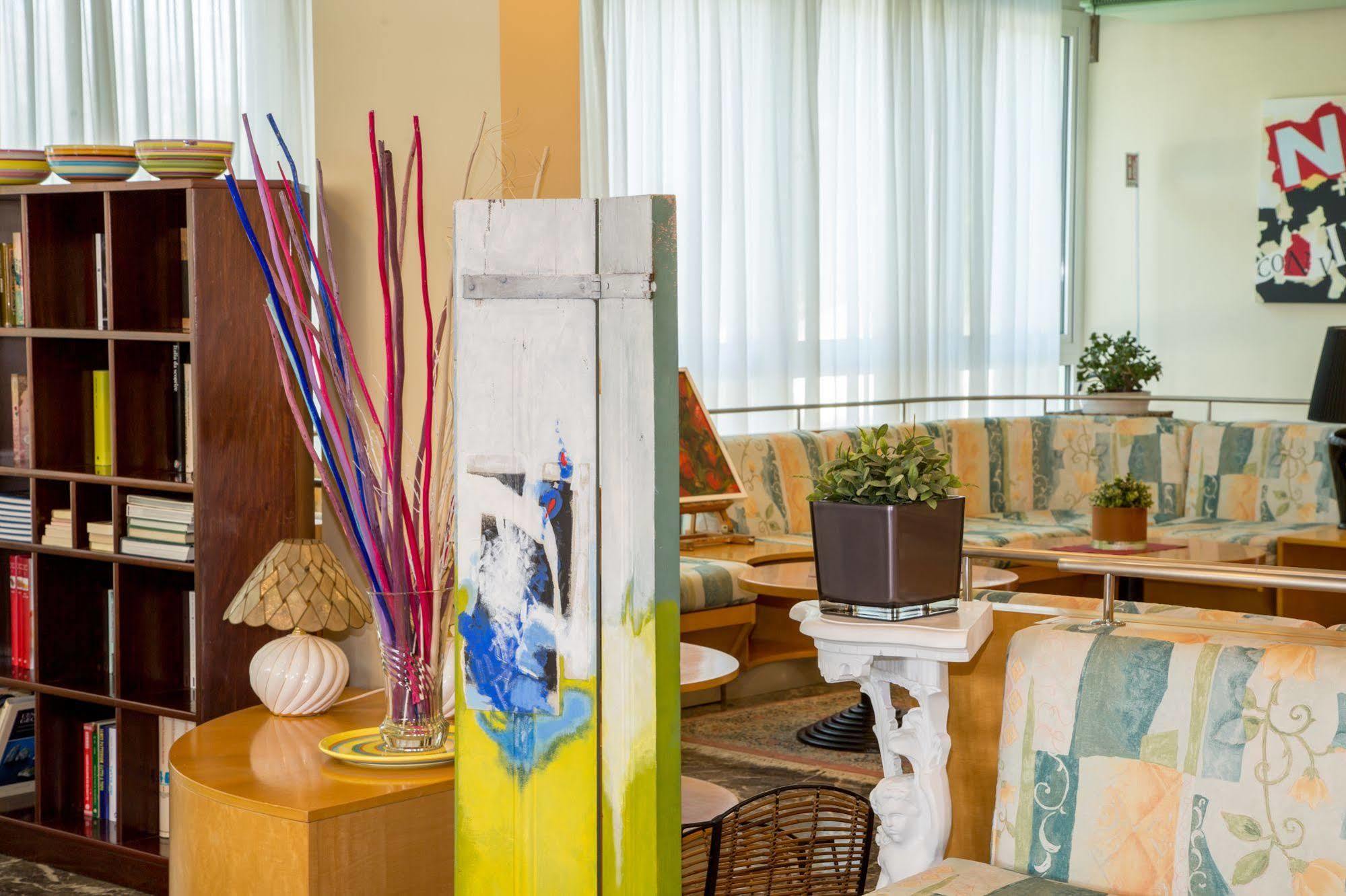 Hotel Nember Лидо ди Йезоло Екстериор снимка
